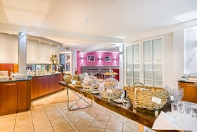 Garner Hotel Oberhausen By Ihg