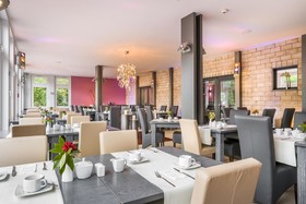 Garner Hotel Oberhausen By Ihg