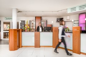 Garner Hotel Oberhausen By Ihg
