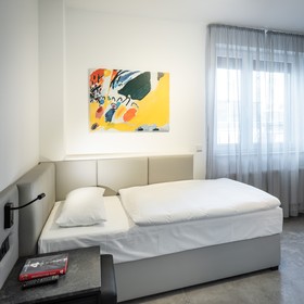 Home & Work Apartments