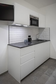 Home & Work Apartments