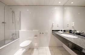 Leonardo Hotel Düsseldorf Airport - Ratingen