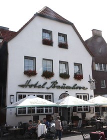 Baumhove Am Markt