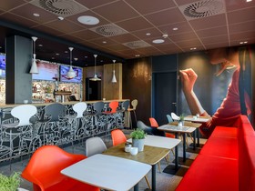 B&B HOTEL Wuppertal-City