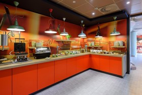 B&B HOTEL Wuppertal-City