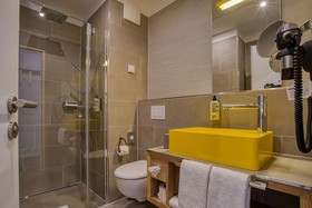 Premier Inn Wuppertal City Centre Hotel