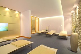 Ambassador Hotel & Spa