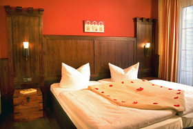 BinzHotel-OrdensKapelle Ostsee-Rittergut-Rügen
