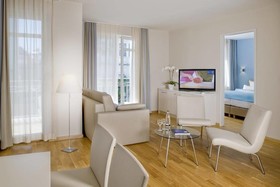 Nymphe Strandhotel & Apartments