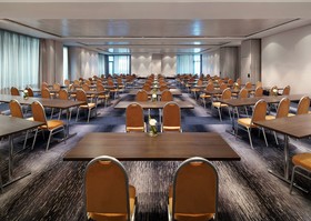 Sheraton Frankfurt Airport Hotel & Conference Center