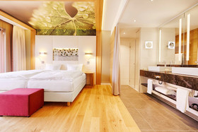 Kaisergarten Hotel & Spa