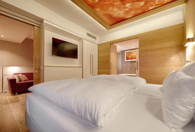 Kaisergarten Hotel & Spa