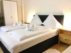 City-Hotel-Garni-Diez