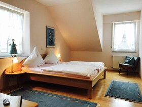 Weingut-Gastehaus Sebastiani