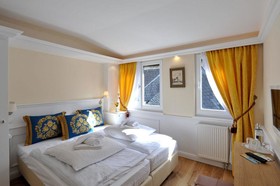 Weinberg-Schlößchen