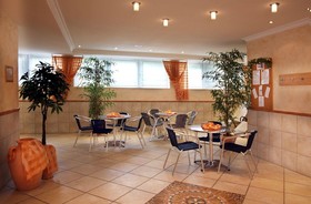 Arens Hotel 327mNN