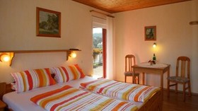 Gaststätte - Pension Trifelsblick