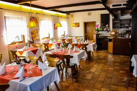 Beny Hotel Restaurant