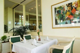 Rheinhotel Vier Jahreszeiten