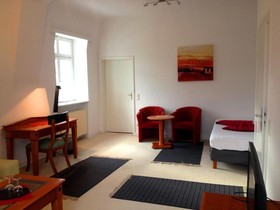 CAREA Schlosshotel Domäne Walberberg