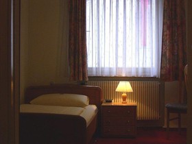 Hotel, Weinhaus und Restaurant Bockshaut