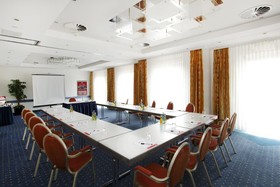 H+ Hotel Frankfurt Airport West