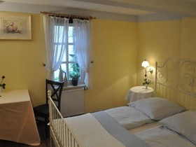 Alta Villa Restaurant & Hotel