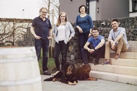 Weingut & Weinparadies Meyerhof
