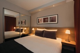 Adina Apartment Hotel Frankfurt Neue Oper