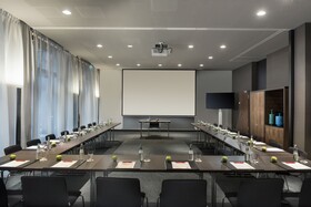 Adina Apartment Hotel Frankfurt Westend