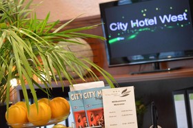 City Hotel West