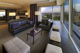 Hilton Frankfurt City Centre