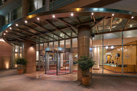 Hilton Frankfurt City Centre