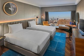 Hilton Frankfurt City Centre