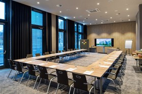 Holiday Inn Frankfurt Airport