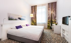 Hotel Ambassador