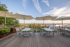 Hotel Schoene Aussicht