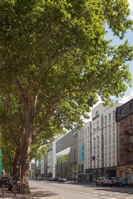 Motel One Frankfurt-east Side