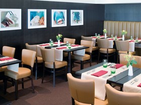 Mövenpick Hotel Frankfurt City
