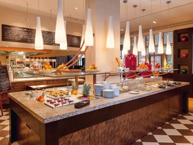 Mövenpick Hotel Frankfurt City