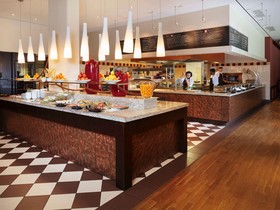 Mövenpick Hotel Frankfurt City
