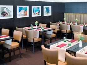 Mövenpick Hotel Frankfurt City