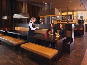 Mövenpick Hotel Frankfurt City