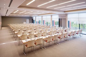 Mövenpick Hotel Frankfurt City