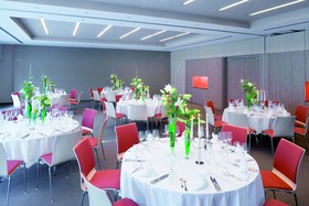Mövenpick Hotel Frankfurt City