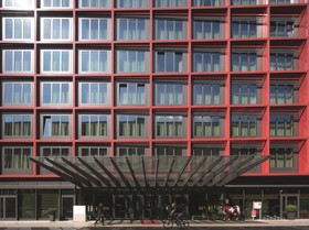 Mövenpick Hotel Frankfurt City