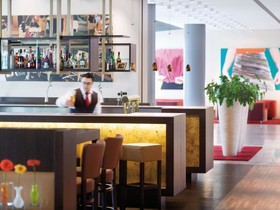 Mövenpick Hotel Frankfurt City