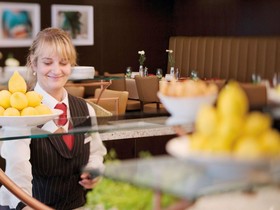 Mövenpick Hotel Frankfurt City