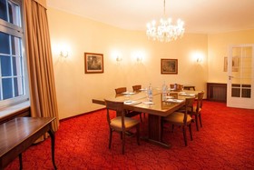 Centro National Frankfurt, Trademark Collection by Wyndham