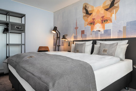 Holiday Inn - the niu, Charly Frankfurt City